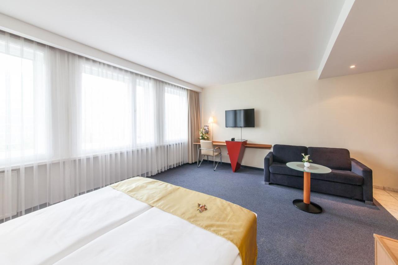 Novum Hotel Ambassador Hambourg Extérieur photo