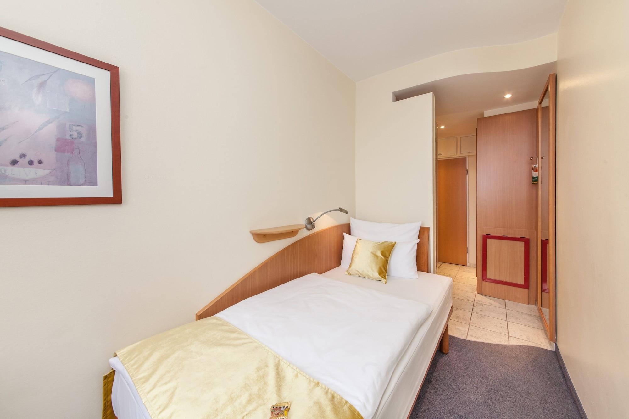 Novum Hotel Ambassador Hambourg Extérieur photo